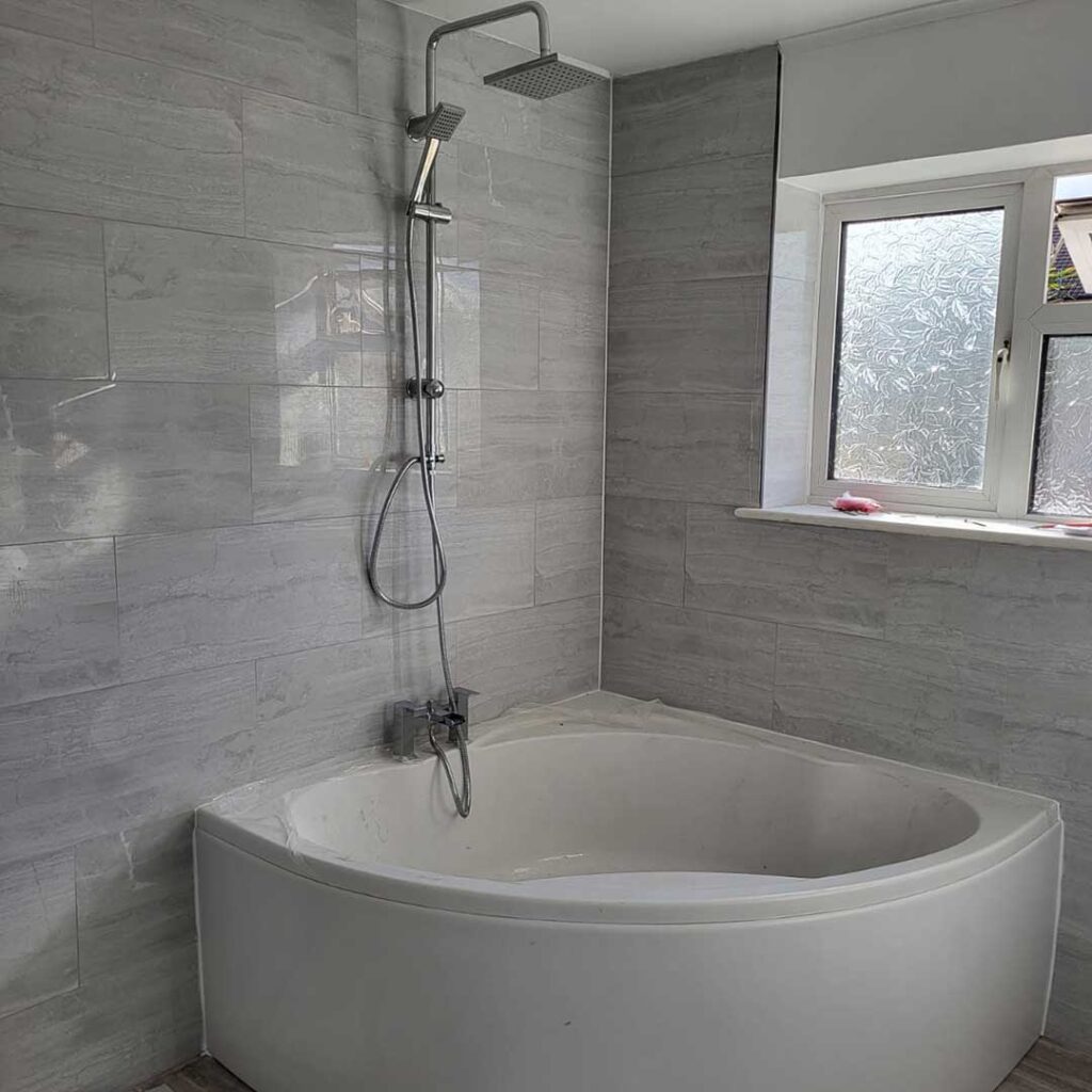 A bathroom with bathtub in a Lewisham house